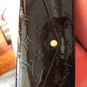 Louis Vuitton wallet. Great condition